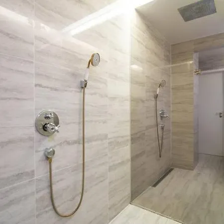 Extravagant-2 Bedrooms-bronze Koppenhága