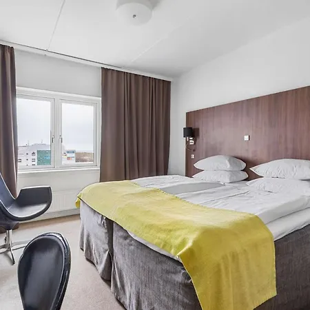 Hotel Western Park Globetrotter Airport 3*