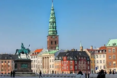 Daire 2br In Heart Of Cph Kopenhag