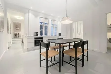 2br In Heart Of Cph Daire