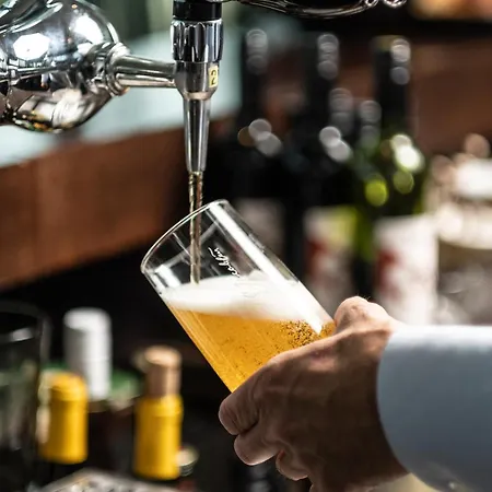 奥斯特波特酒店