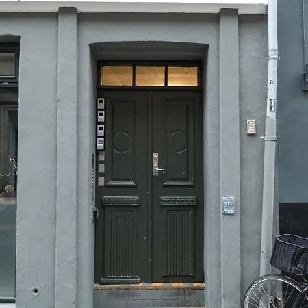 Located In The Heart Of Apartman