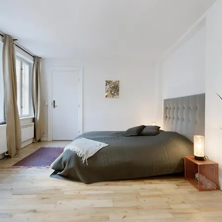 Located In The Heart Of Apartman Koppenhága
