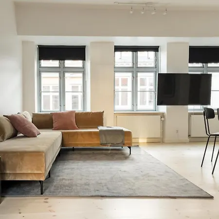 Apartament On Location By Round Tower