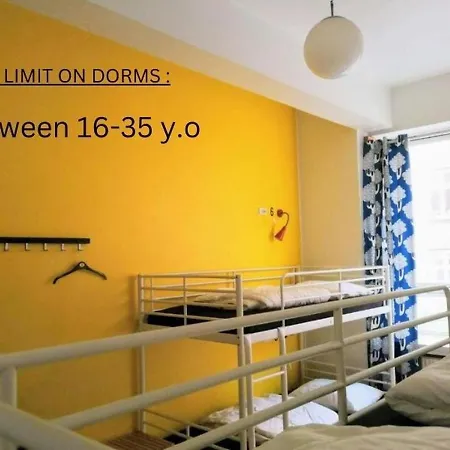 Sleep In Heaven Hostel *