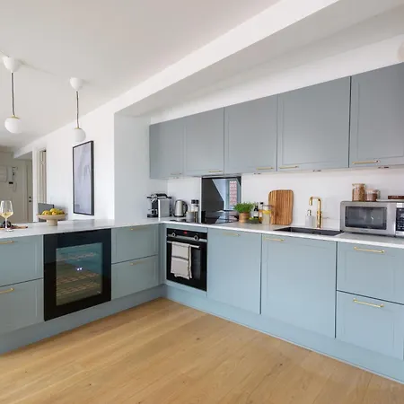 Sanders Leaves - Two-bedroom With Shared Roof-top Terrace * Kopenhag