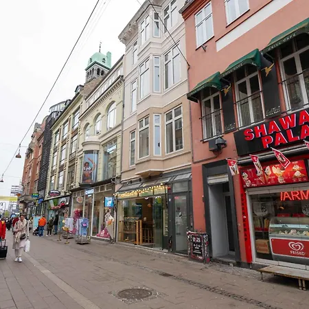 Daire With Private Balcony In