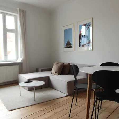 1-bed In A Cosy Neighborhood 公寓