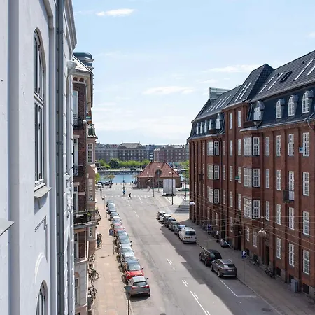 Lovely 3br Manor 5 Min From Tivoli Gardens Appartamento Copenaghen