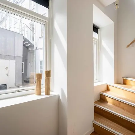 Spacious Double-apartment For 10 In Cph Center Kopenhagen