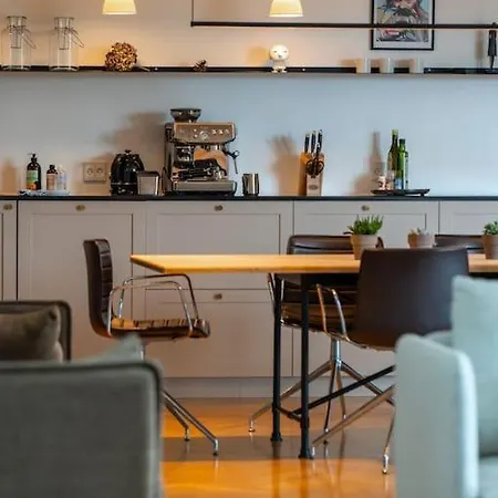 Апартаменты Central Penthouse With Panoramic Private Terrace