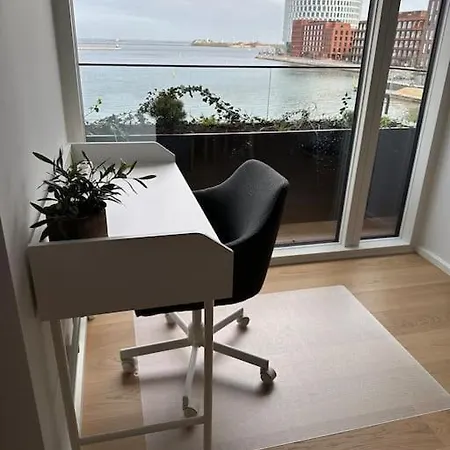 Brand New & Full Sea View In Copenaghen
