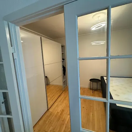Near Downtown Cozy Apartmán