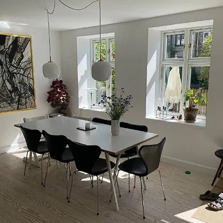 Uniq Townhouse In City Center !!! Köpenhamn