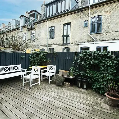 Villa House In The City Center !diiscount -4 5 -5 2 6 4 4 0 7 3 Via What App !!!! Copenaghen