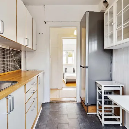 Daire Charming Retreat Near