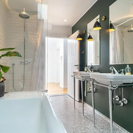 Penthouse With Panoramic Private Terrace Lejlighed København