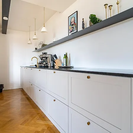 Penthouse With Panoramic Private Terrace Lejlighed