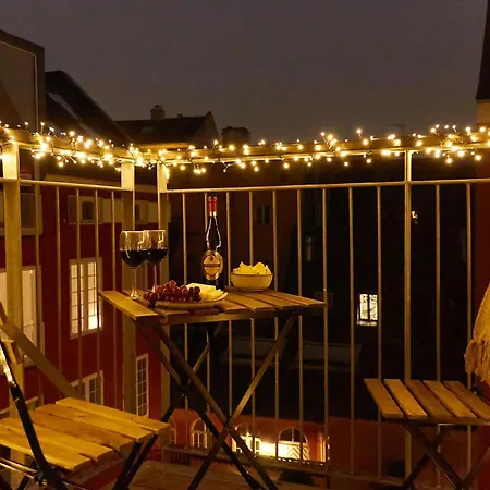 Stunning 2 Bedroom On Nyhavn With Private Balcony Διαμέρισμα