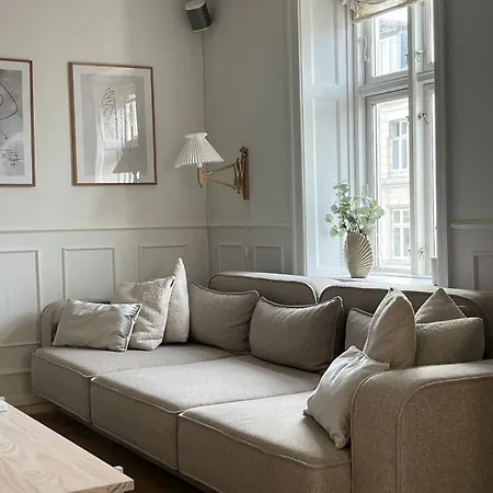 Apartment 90m2 Luxury Flat In *