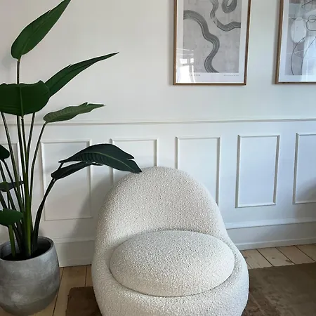 90m2 Luxury Flat In Apartment *