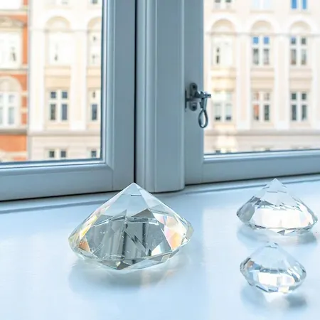 Apartment Stylish & Spacious In Trendy Norrebro Copenhagen