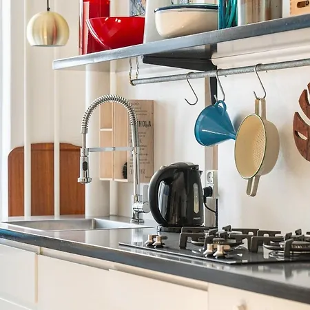 Stylish & Spacious In Trendy Norrebro Apartment