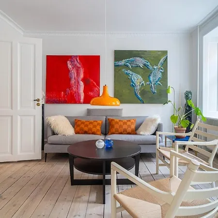 Stylish & Spacious In Trendy Norrebro *