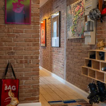 Stylish & Spacious In Trendy Norrebro *
