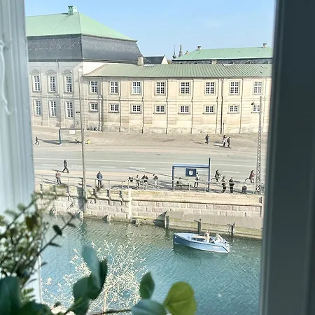 Deluxe 4 Bedrooms 180 M2 Canal View Prime Location Copenhague