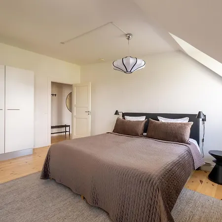 Bright 3br With Balcony And Amazing View דירה קופנהגן