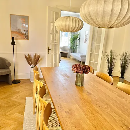 Appartement Deluxe 4 Bedrooms 180 M2 Canal View Prime Location