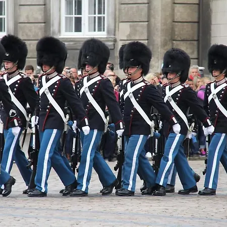 - Steps From Tivoli & Nyhavn Copenhagen