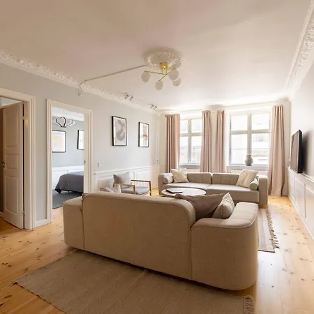 Appartement Big 4 Bedroom With Bathtub By Cph Hall Square