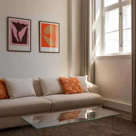 Grand Lux For 12 In * Kopenhagen
