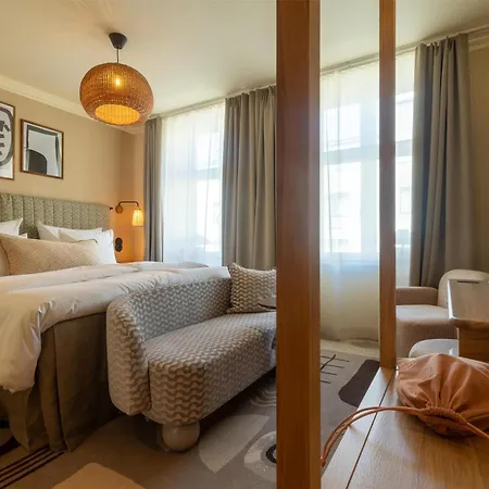 Hotel Grand Joanne 4*