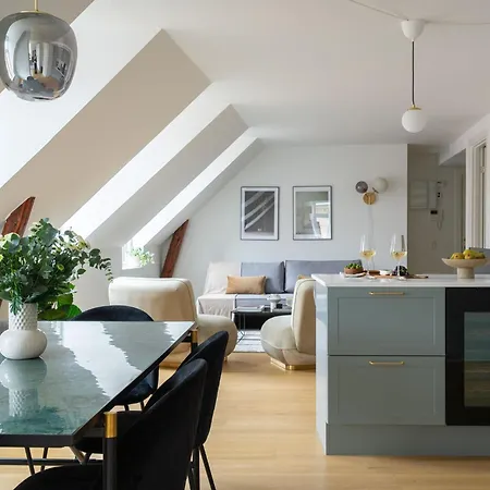 Daire Sanders Leaves - Two-bedroom With Shared Roof-top Terrace