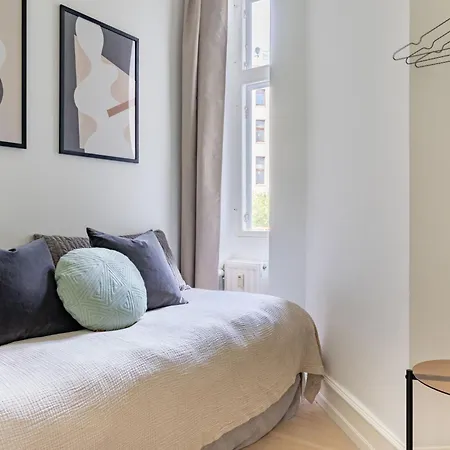 Daire Sanders Shield - 3 Bedroom With Balcony