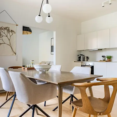 Sanders Shield - 3 Bedroom With Balcony Daire Kopenhag