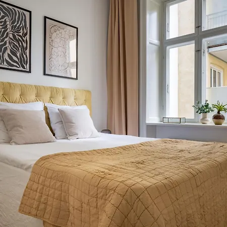 Sanders Shield - 3 Bedroom With Balcony Daire *
