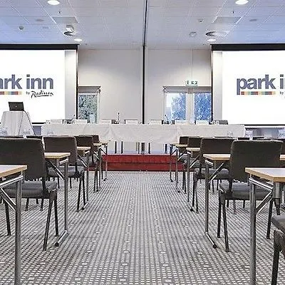 Western Park Globetrotter Airport Hotel København