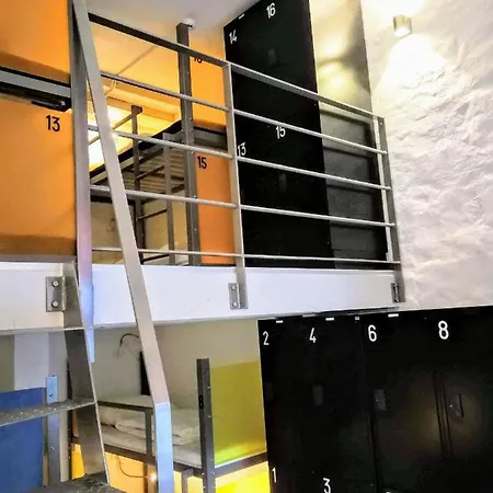 Hostel Sleep In Heaven *