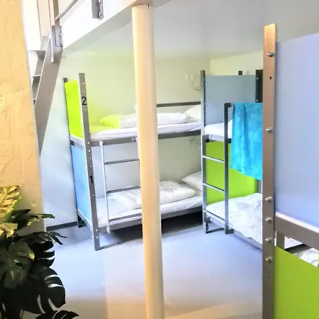 Hostel Sleep In Heaven *