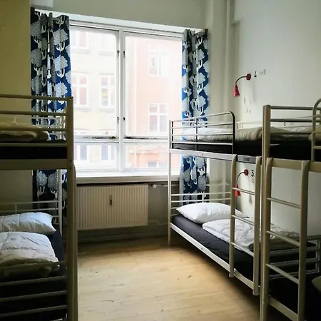 Sleep In Heaven Hostel