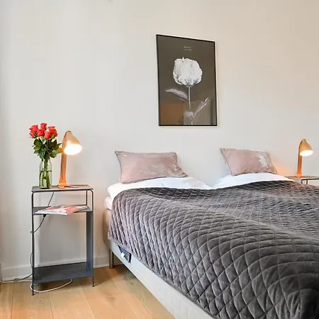 公寓 Sanders Arrow - Chic Three-bedroom In The Middle Of