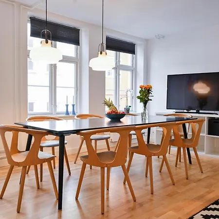 Apartment Sanders Tower - Chic Two-bedroom In Charming Kopenhagen