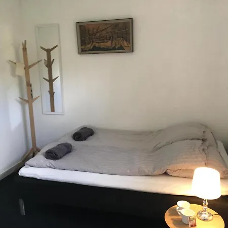 Sleep & Go בית הארחה