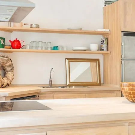 Spacious Flat In A Central, But Calm Area Of Cph * Copenhaga