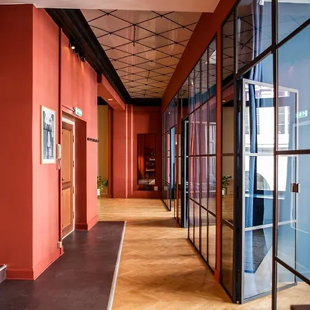 Huge Newly Redecorated Luxury Home København