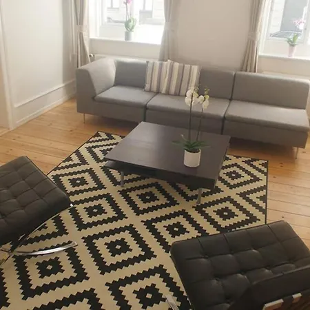 Next To New Harbor / 3 Bedroom & 2 Bath Kopenhagen